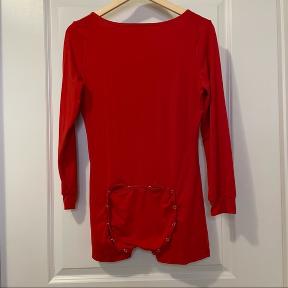 ❤️Scarlet Butt Flap Romper - Picture 3 of 4